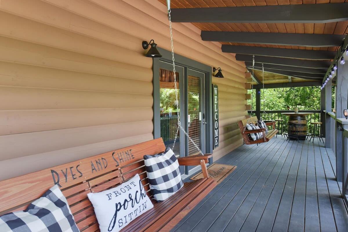 Ryes And Shine Bootlegger'S Cabin! Hot Tub* Pool* Arcade* Billiards *Ev * Pet Friendly Sevierville Eksteriør bilde