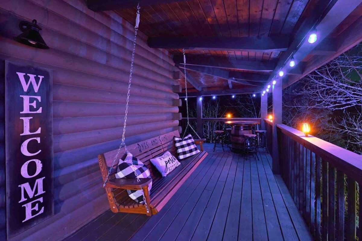 Ryes And Shine Bootlegger'S Cabin! Hot Tub* Pool* Arcade* Billiards *Ev * Pet Friendly Sevierville Eksteriør bilde