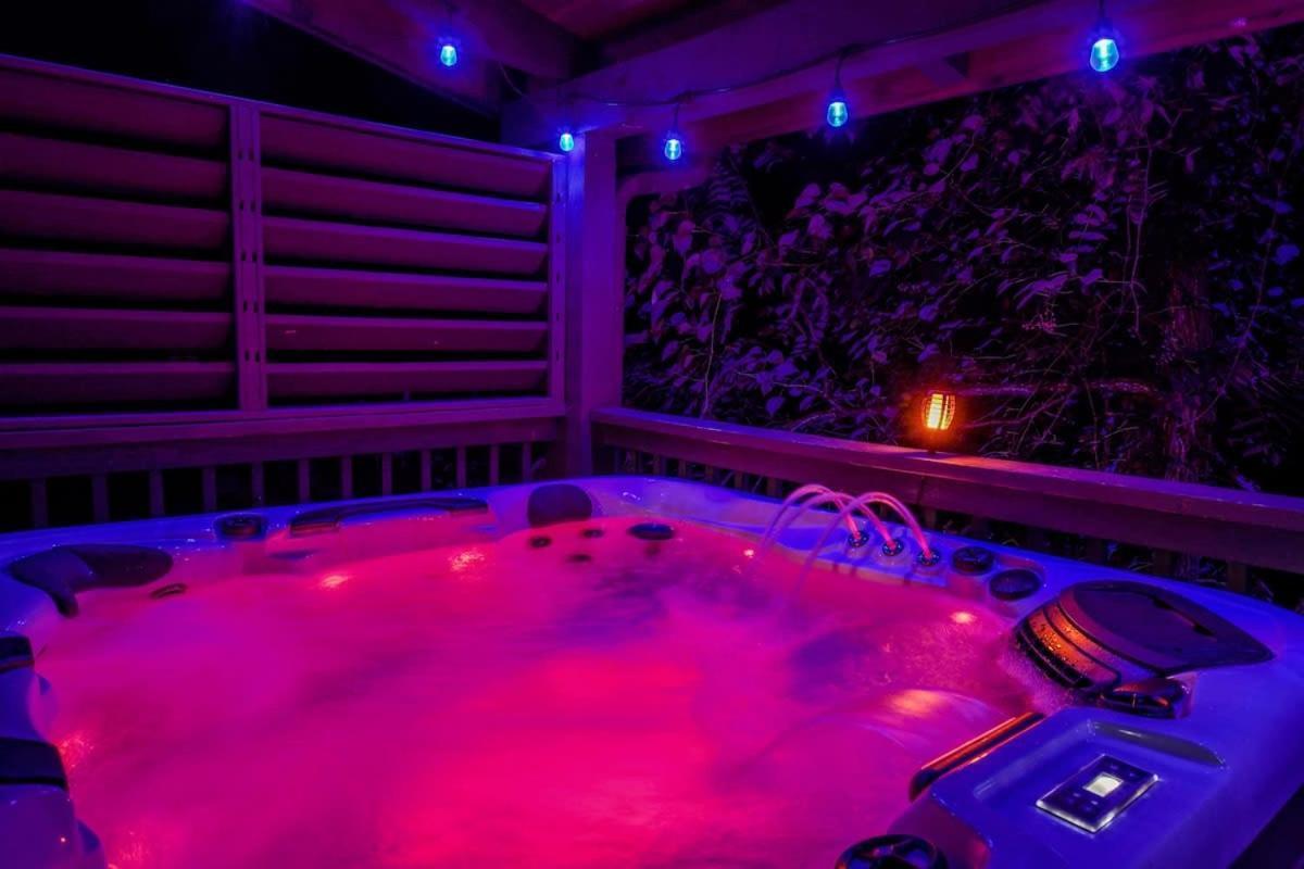 Ryes And Shine Bootlegger'S Cabin! Hot Tub* Pool* Arcade* Billiards *Ev * Pet Friendly Sevierville Eksteriør bilde